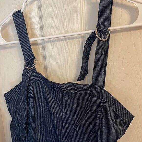 BCBG Generation Dress Size. 4 - Picture 1 of 6